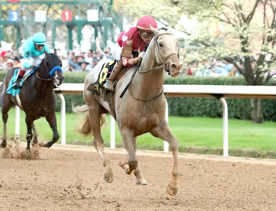 Sandman wins the Arkansas Derby (Coady Media)